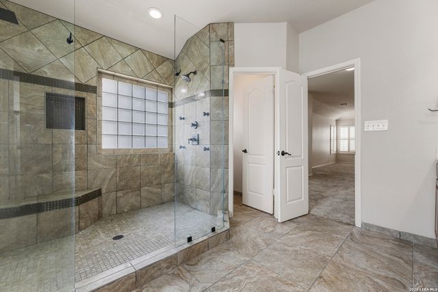 15042 Stonetower, San Antonio, TX 78248