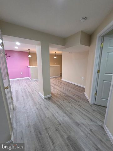 11829 MURRE CT, Waldorf, MD 20601