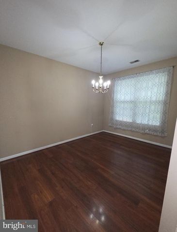 11829 MURRE CT, Waldorf, MD 20601