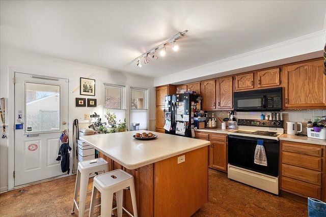 22153 Park Street, Dearborn, MI 48124