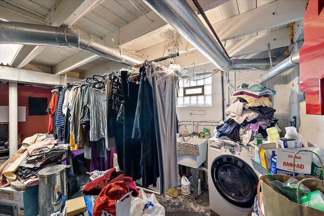 22153 Park Street, Dearborn, MI 48124