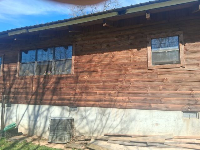 297 Madison 5270, Huntsville, AR 72740