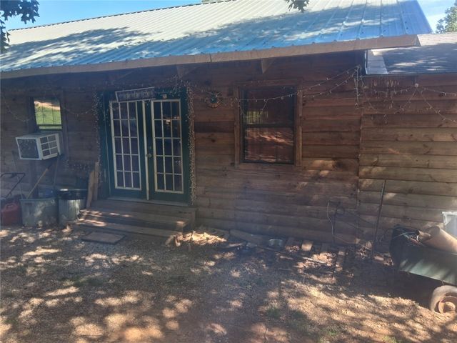 297 Madison 5270, Huntsville, AR 72740