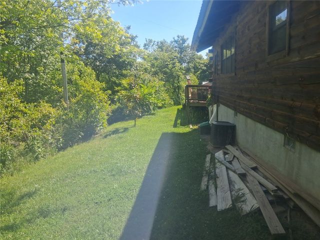 297 Madison 5270, Huntsville, AR 72740