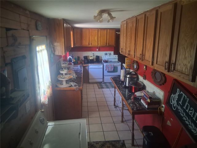 297 Madison 5270, Huntsville, AR 72740