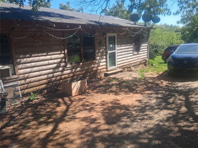 297 Madison 5270, Huntsville, AR 72740