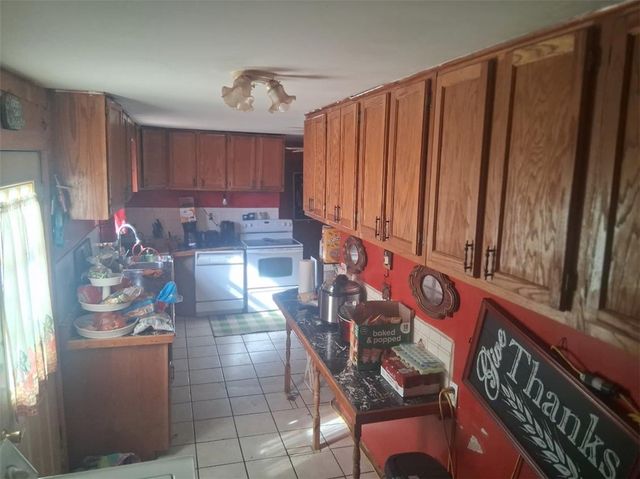 297 Madison 5270, Huntsville, AR 72740