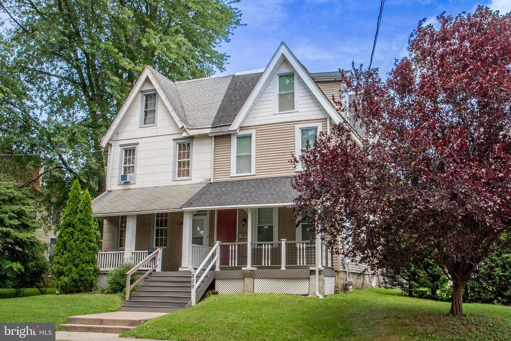 829 7TH AVE, Prospect Park, PA 19076