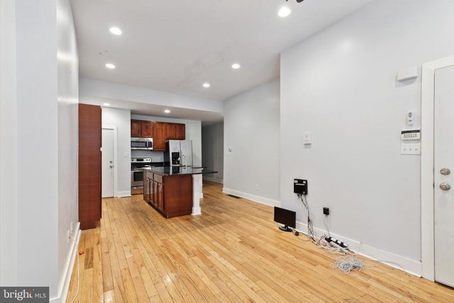 1703 W MONTGOMERY AVE, Philadelphia, PA 19121