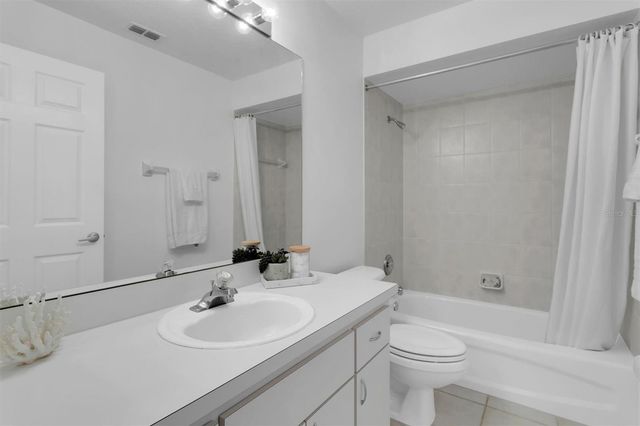 7527 MOORGATE COURT, New Port Richey, FL 34654