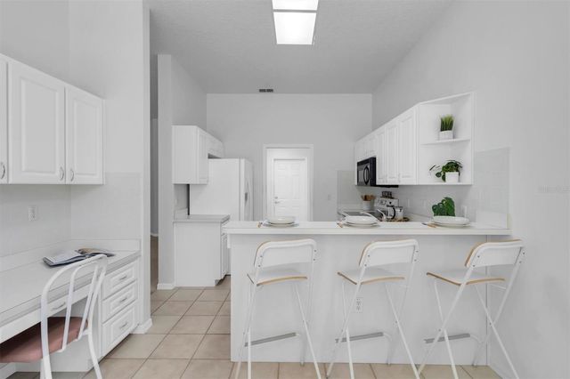 7527 MOORGATE COURT, New Port Richey, FL 34654