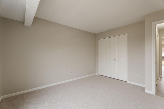 1911 Greenfield Lane SW G, Rochester, MN 55902