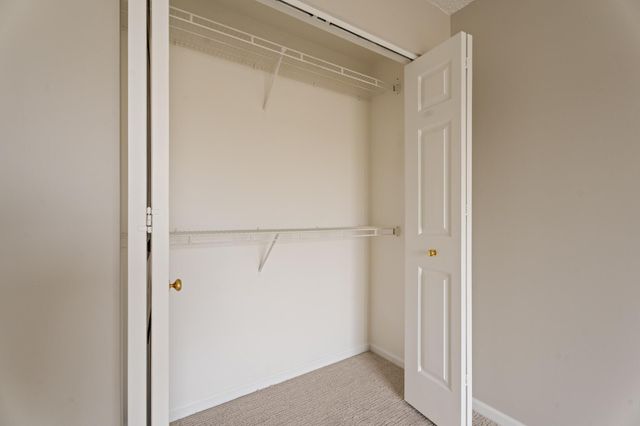 1911 Greenfield Lane SW G, Rochester, MN 55902