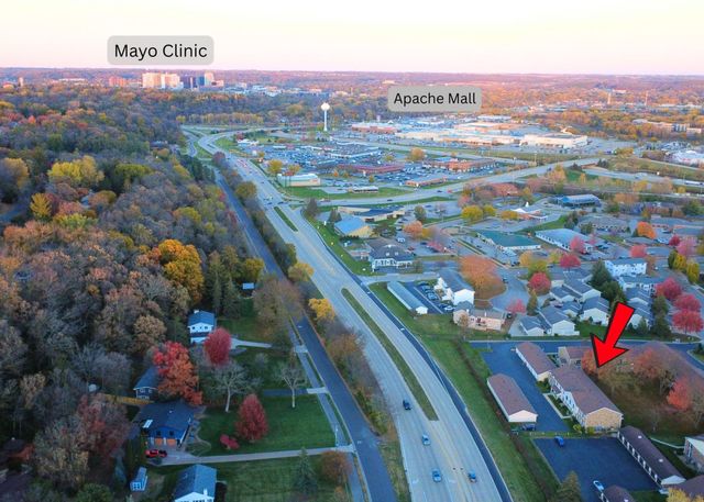 1911 Greenfield Lane SW G, Rochester, MN 55902