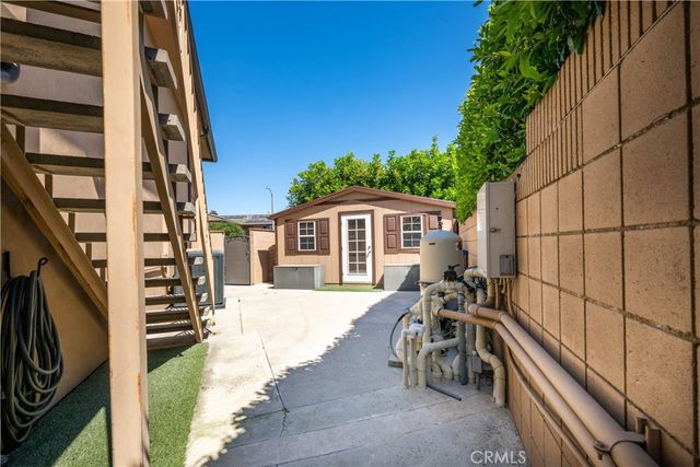 7926 E Garner, Long Beach, CA 90808