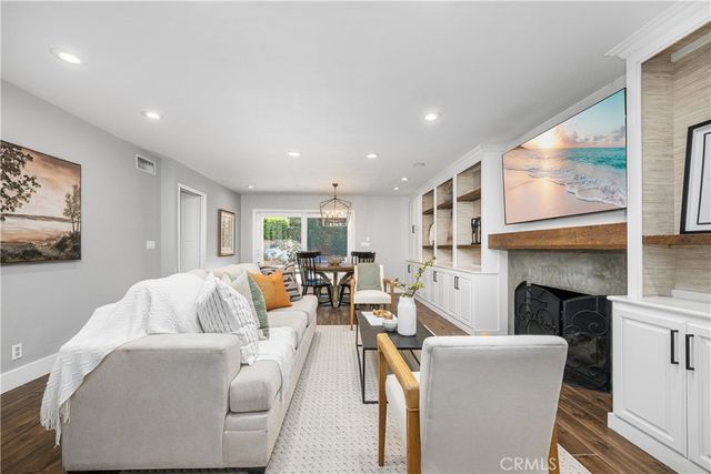 7926 E Garner, Long Beach, CA 90808