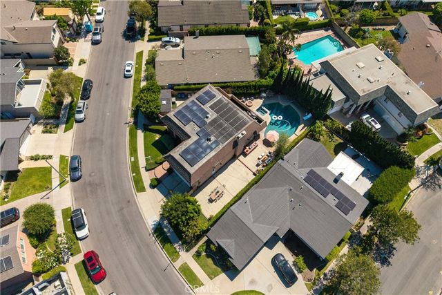 7926 E Garner, Long Beach, CA 90808