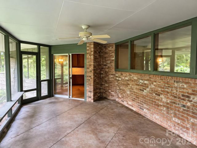 103 Brookwood Drive, Tryon, NC 28782