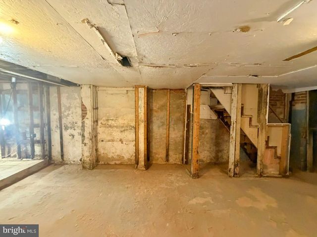 2535 ASHTON ST, Baltimore, MD 21223