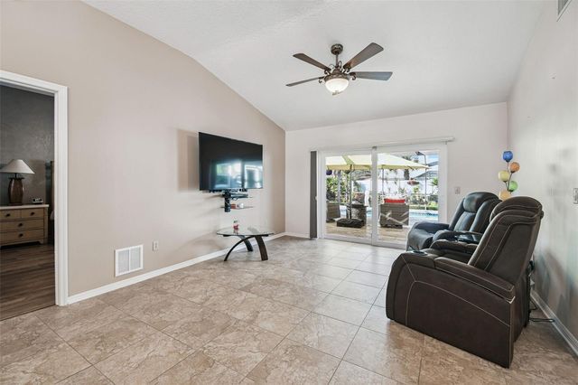 2713 CRESTFIELD DRIVE, Valrico, FL 33596