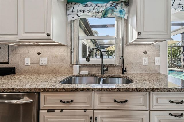 2713 CRESTFIELD DRIVE, Valrico, FL 33596