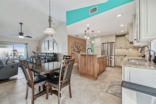 2713 CRESTFIELD DRIVE, Valrico, FL 33596