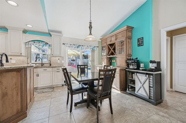 2713 CRESTFIELD DRIVE, Valrico, FL 33596