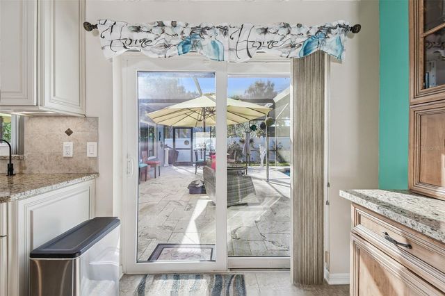 2713 CRESTFIELD DRIVE, Valrico, FL 33596