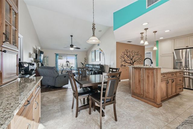 2713 CRESTFIELD DRIVE, Valrico, FL 33596