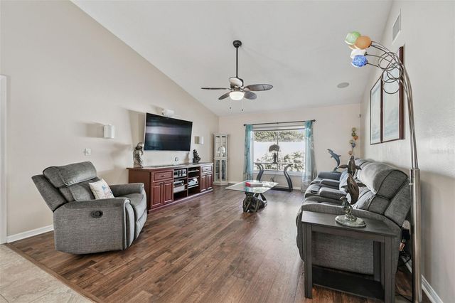 2713 CRESTFIELD DRIVE, Valrico, FL 33596