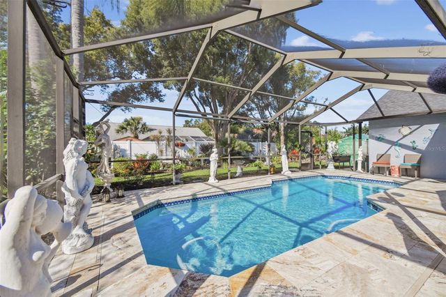 2713 CRESTFIELD DRIVE, Valrico, FL 33596