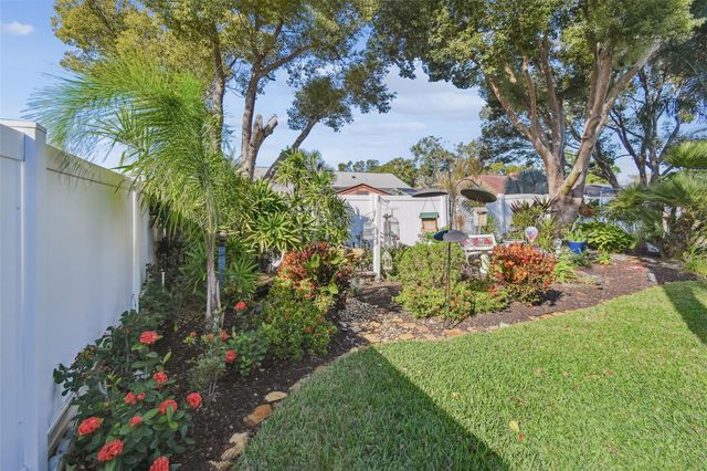 2713 CRESTFIELD DRIVE, Valrico, FL 33596