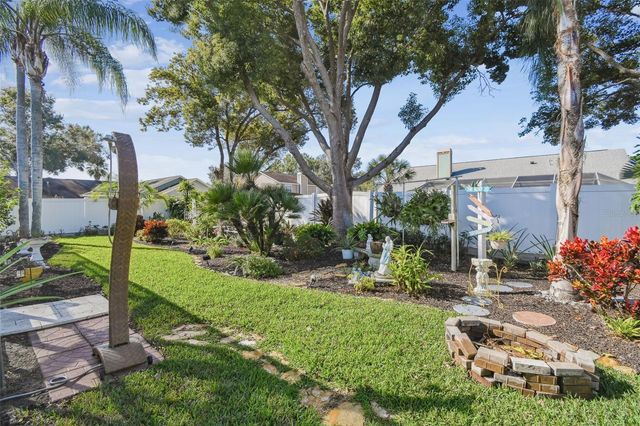 2713 CRESTFIELD DRIVE, Valrico, FL 33596