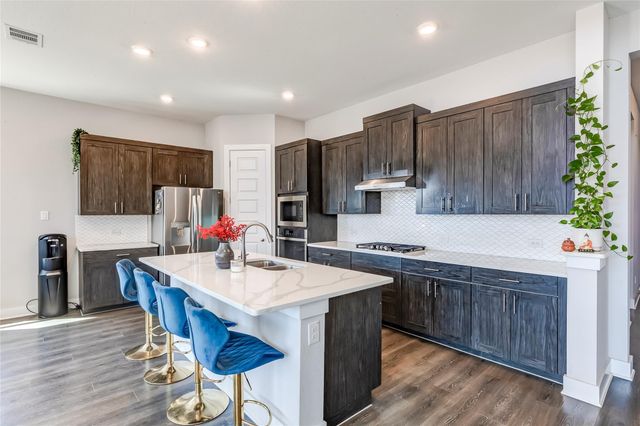 3020 Sage Ranch DR, Leander, TX 78641