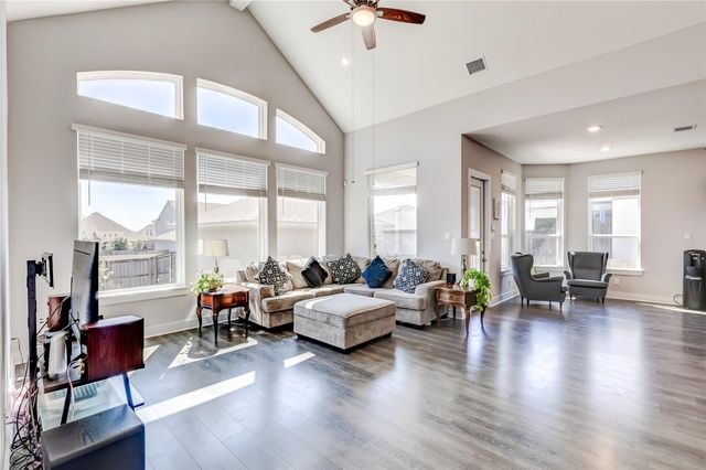 3020 Sage Ranch DR, Leander, TX 78641