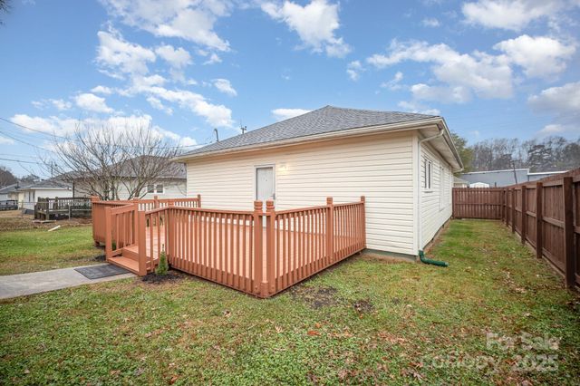 75 Belmont Avenue, Belmont, NC 28012