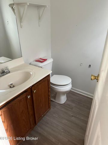 2928 S 5th St, Louisville, KY 40208