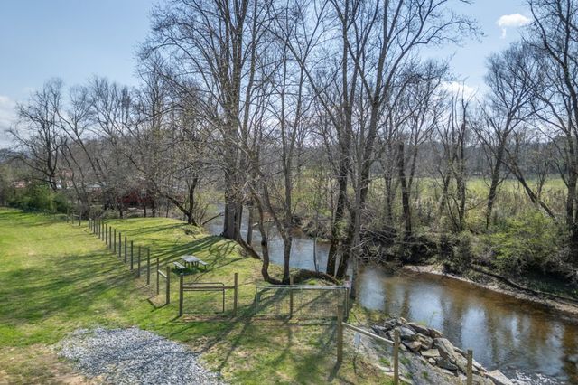 4494 Gainesville Hwy, Blairsville, GA 30512