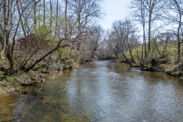 4494 Gainesville Hwy, Blairsville, GA 30512