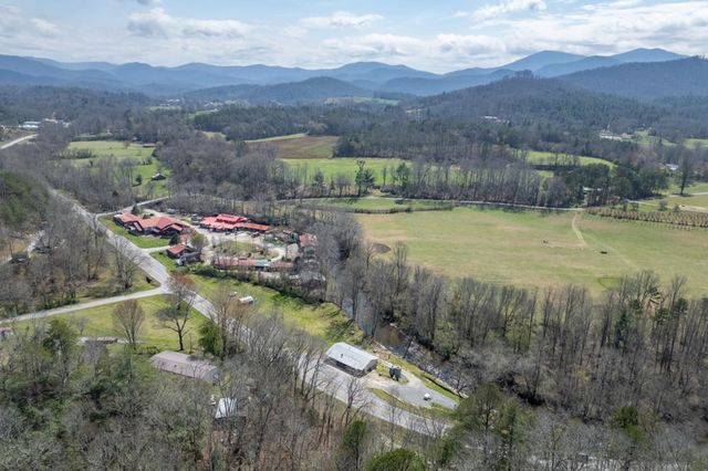 4494 Gainesville Hwy, Blairsville, GA 30512