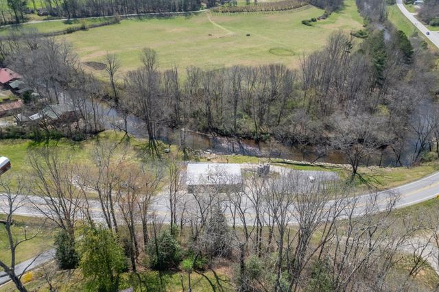4494 Gainesville Hwy, Blairsville, GA 30512