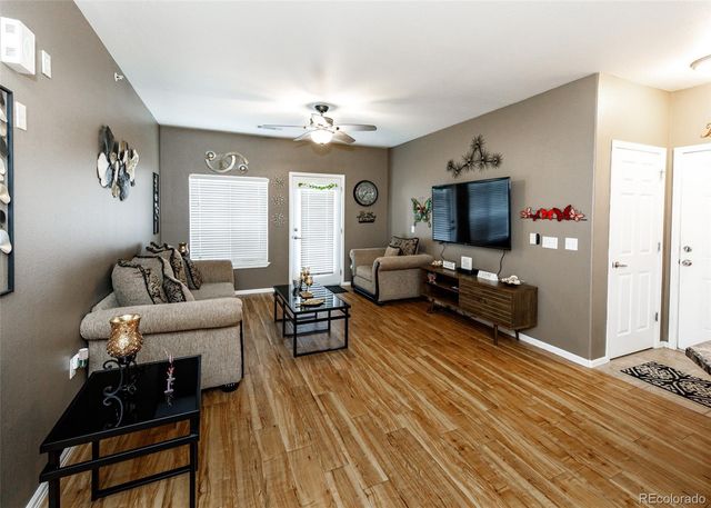 2682 S Cathay Way 301, Aurora, CO 80013