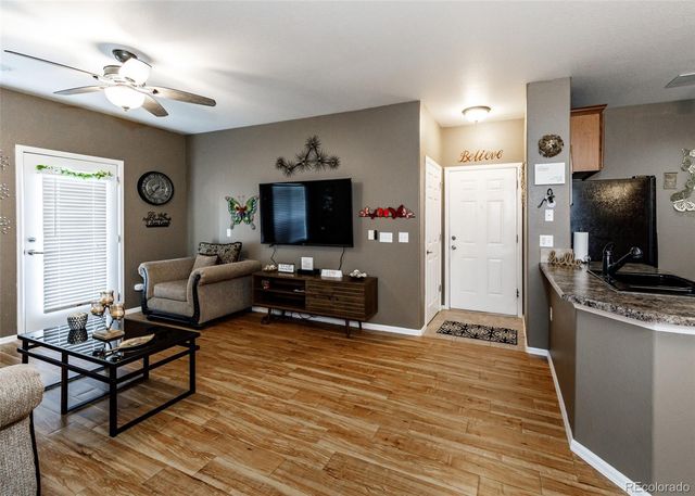 2682 S Cathay Way 301, Aurora, CO 80013