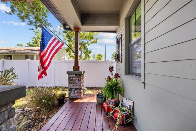 3804 N DARWIN AVENUE, Tampa, FL 33603