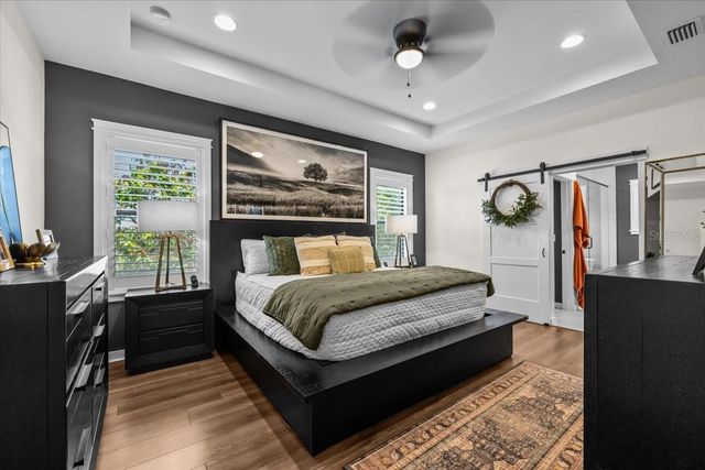 3804 N DARWIN AVENUE, Tampa, FL 33603