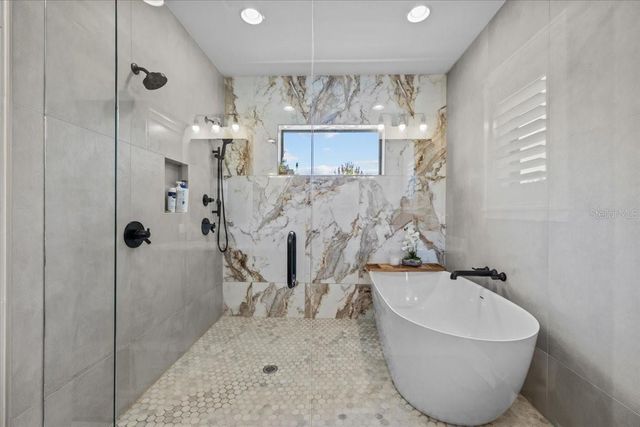 3804 N DARWIN AVENUE, Tampa, FL 33603