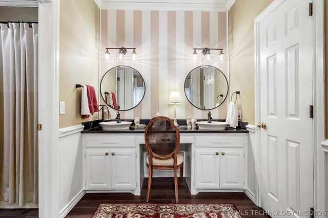 1110 N Renaissance Drive, Sand Springs, OK 74063