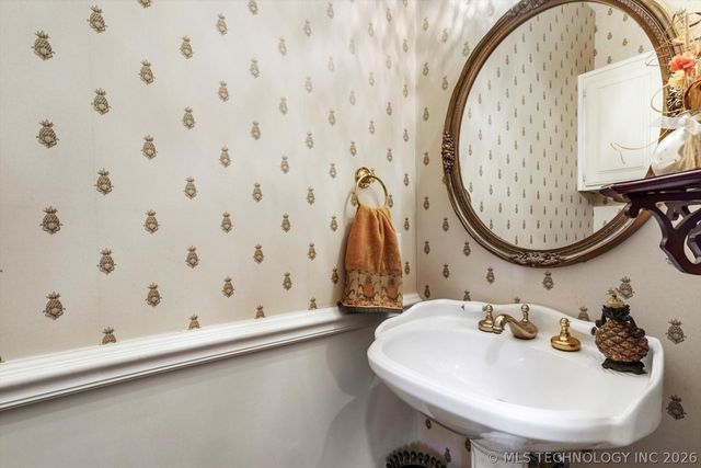 1110 N Renaissance Drive, Sand Springs, OK 74063