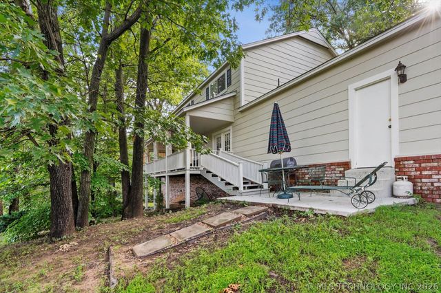 1110 N Renaissance Drive, Sand Springs, OK 74063