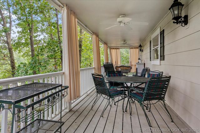 1110 N Renaissance Drive, Sand Springs, OK 74063